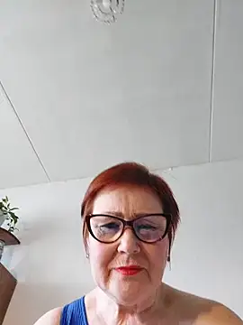 Snapshot of Fire_Night chatting on June 15, 2026, 7:32 am Fire Night online show from June 15, 2026, 7:32 am
