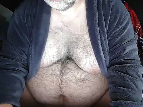 onkelgrau65 online show from November 8, 2025, 11:14 pm