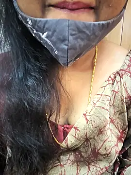 sexynayan23 online show from October 31, 2025, 5:19 am