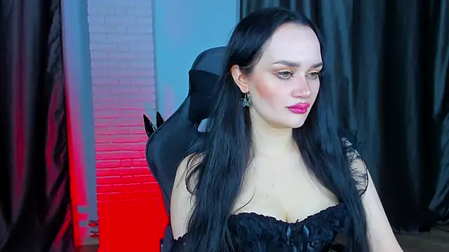 QueenAliss online show from January 10, 2025, 2:45 pm