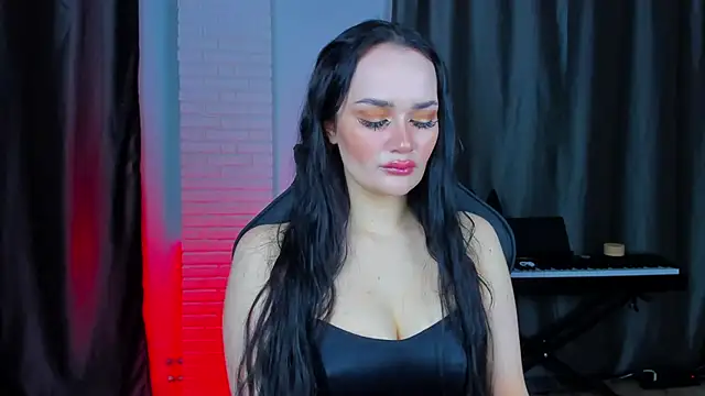 QueenAliss online show from January 28, 2025, 8:25 am