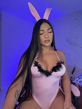 isabella1sexy online show from March 7, 2026, 2:41 am