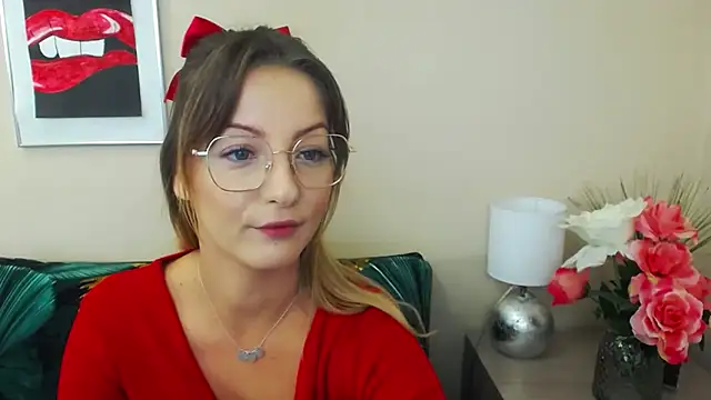 Snapshot of NatalieSexy chatting on December 6, 2024, 7:10 am NatalieSexy online show from December 6, 2024, 7:10 am
