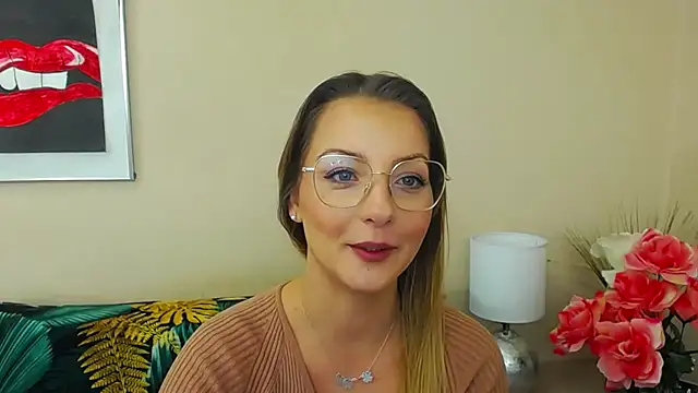 Snapshot of NatalieSexy chatting on January 14, 2025, 7:17 am NatalieSexy online show from January 14, 2025, 7:17 am