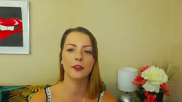 Snapshot of NatalieSexy chatting on January 27, 2025, 12:05 pm NatalieSexy online show from January 27, 2025, 12:05 pm