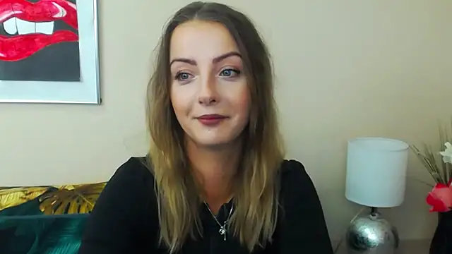 Snapshot of NatalieSexy chatting on September 18, 2025, 6:15 am NatalieSexy online show from September 18, 2025, 6:15 am