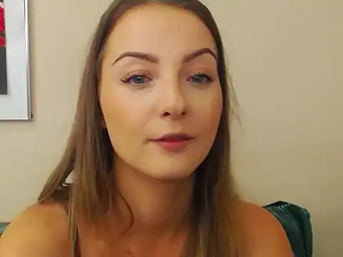 NatalieSexy online show from October 23, 2025, 6:13 am