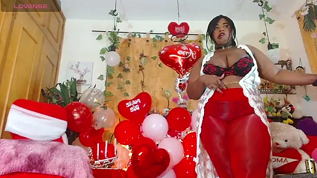 Snapshot of anai_valentinex chatting on February 14, 2025, 10:14 pm anai valentinex online show from February 14, 2025, 10:14 pm