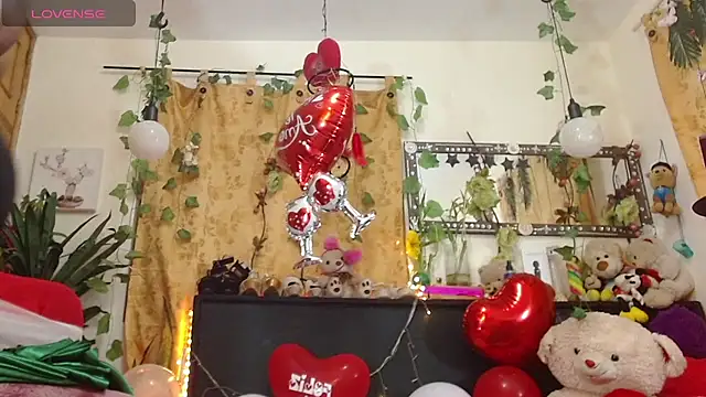 Snapshot of anai_valentinex chatting on February 17, 2025, 8:15 pm anai valentinex online show from February 17, 2025, 8:15 pm