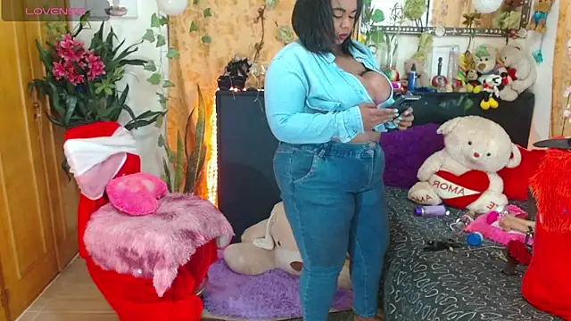 Snapshot of anai_valentinex chatting on March 2, 2025, 3:34 am anai valentinex online show from March 2, 2025, 3:34 am