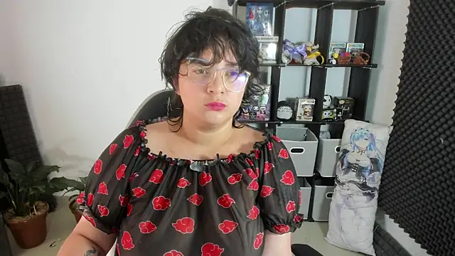 aika-dreams online show from February 16, 2025, 12:54 pm