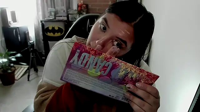 Snapshot of aika-dreams chatting on April 1, 2026, 2:14 pm aika-dreams online show from April 1, 2026, 2:14 pm