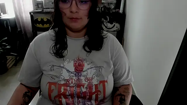 Snapshot of aika-dreams chatting on April 16, 2026, 2:40 pm aika-dreams online show from April 16, 2026, 2:40 pm