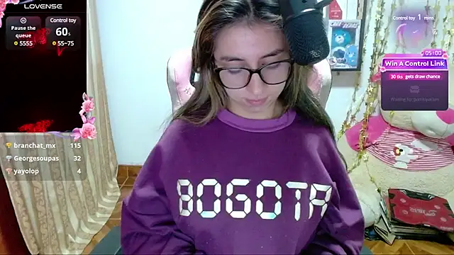 Maggie Fox3 online show from January 30, 2025, 4:27 am