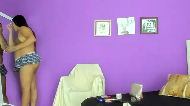 MiaMarin hot online show from November 14, 2025, 8:29 pm