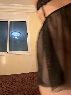 Emy-sexy online show from October 20, 2025, 10:21 pm