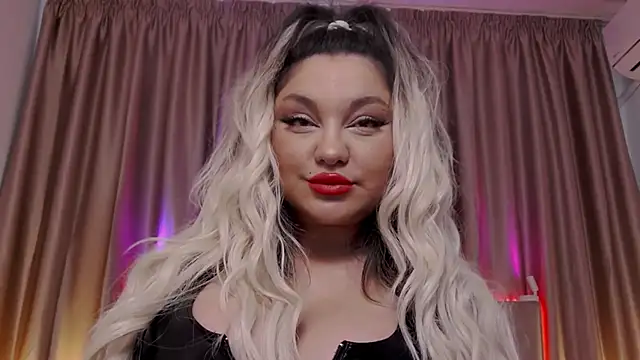 Larissa K online show from October 24, 2025, 7:05 am