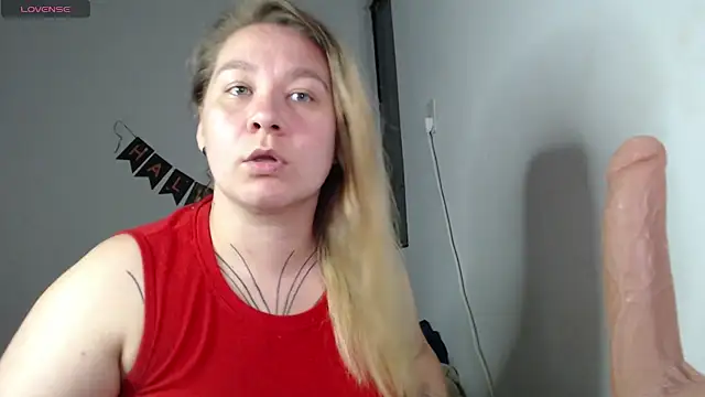 Snapshot of Enotika chatting on November 2, 2025, 11:07 pm Enotika online show from November 2, 2025, 11:07 pm