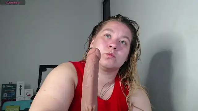 Snapshot of Enotika chatting on November 18, 2025, 11:26 pm Enotika online show from November 18, 2025, 11:26 pm