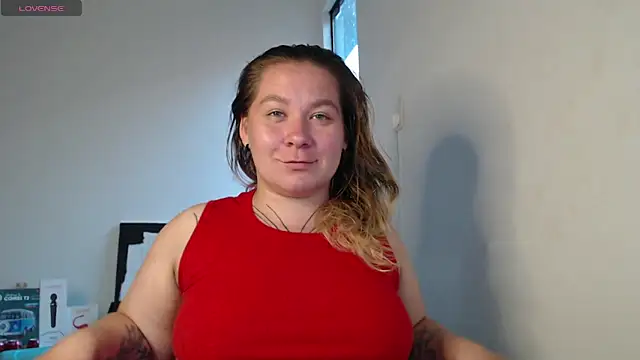 Snapshot of Enotika chatting on November 21, 2025, 9:24 pm Enotika online show from November 21, 2025, 9:24 pm