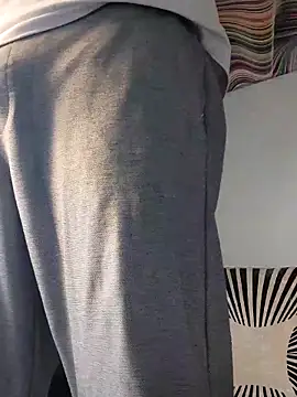 Snapshot of Consensustr chatting on February 16, 2026, 8:32 am Consensustr online show from February 16, 2026, 8:32 am