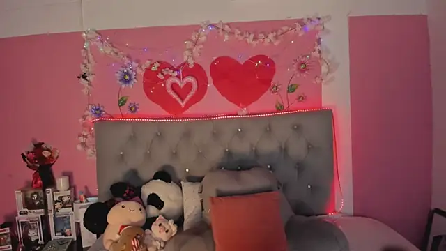 Snapshot of LEXA_MURPHY chatting on February 15, 2026, 2:52 am LEXA MURPHY online show from February 15, 2026, 2:52 am