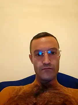 Snapshot of enricso chatting on September 25, 2025, 12:53 pm enricso online show from September 25, 2025, 12:53 pm