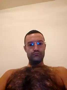 Snapshot of enricso chatting on October 31, 2025, 8:48 am enricso online show from October 31, 2025, 8:48 am