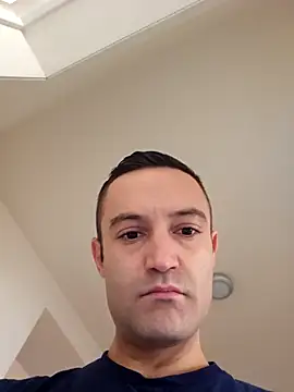 Snapshot of enricso chatting on November 1, 2025, 8:38 am enricso online show from November 1, 2025, 8:38 am