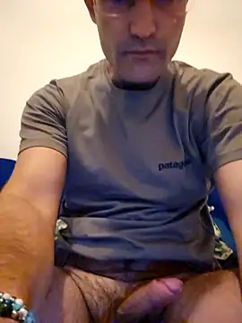 Snapshot of enricso chatting on March 26, 2026, 2:44 pm enricso online show from March 26, 2026, 2:44 pm