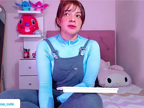 Vannessa  Shy online show from December 19, 2025, 11:12 pm