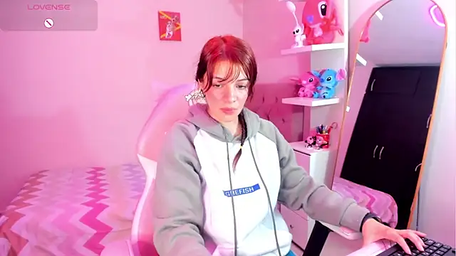 Vannessa  Shy online show from February 12, 2026, 10:27 pm