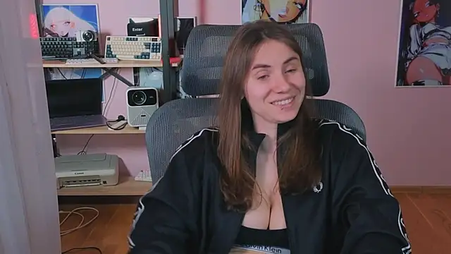 Snapshot of _AnnaStark_ chatting on April 16, 2026, 8:20 pm AnnaStark online show from April 16, 2026, 8:20 pm