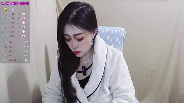 Snapshot of AkinLocal chatting on February 10, 2026, 3:16 pm AkinLocal online show from February 10, 2026, 3:16 pm