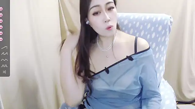 Snapshot of AkinLocal chatting on March 5, 2026, 2:51 am AkinLocal online show from March 5, 2026, 2:51 am