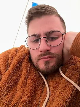 Snapshot of Cicciobello033 chatting on March 7, 2026, 1:41 pm Cicciobello033 online show from March 7, 2026, 1:41 pm