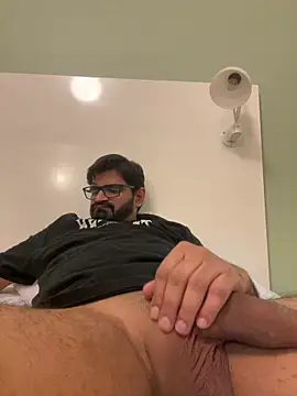 Snapshot of the_indian_dick_u_want chatting on February 26, 2026, 10:20 pm the indian dick u want online show from February 26, 2026, 10:20 pm