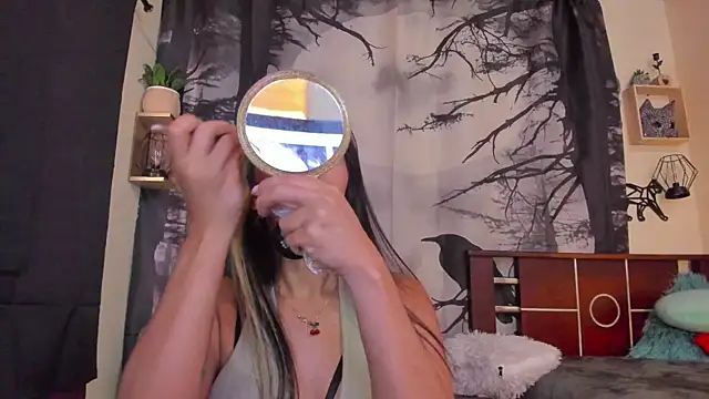 Snapshot of annyluna1 chatting on January 10, 2026, 8:21 pm annyluna1 online show from January 10, 2026, 8:21 pm