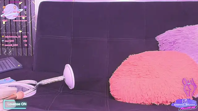 Snapshot of Hanna_Evaanss chatting on November 12, 2025, 7:57 pm Hanna Evaanss online show from November 12, 2025, 7:57 pm