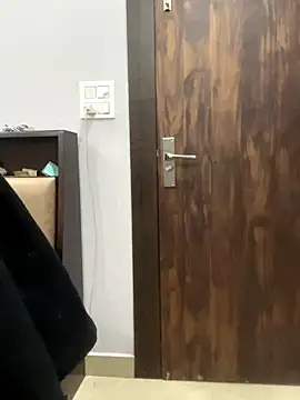 Beautiful xxo online show from December 1, 2025, 7:24 am