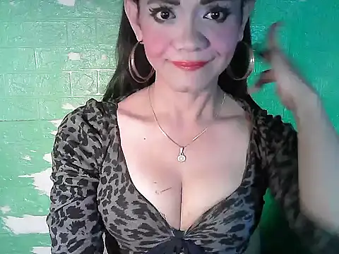 Snapshot of Rosebaumgardner1234 chatting on February 28, 2025, 1:03 pm Rosebaumgardner1234 online show from February 28, 2025, 1:03 pm