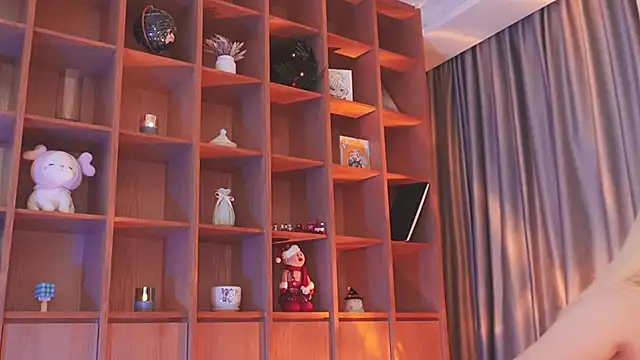 Snapshot of hyun_chia chatting on November 3, 2025, 12:57 am hyun chia online show from November 3, 2025, 12:57 am