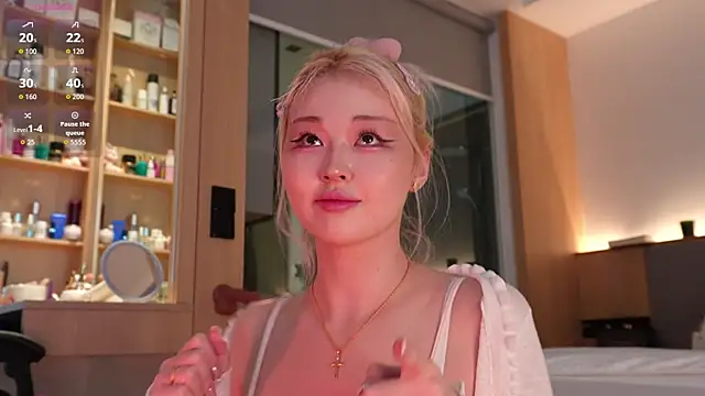 hyun chia online show from July 5, 2026, 2:07 am