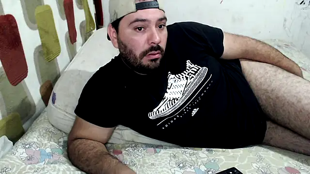 Snapshot of lucasprloco chatting on December 5, 2024, 4:55 pm lucasprloco online show from December 5, 2024, 4:55 pm