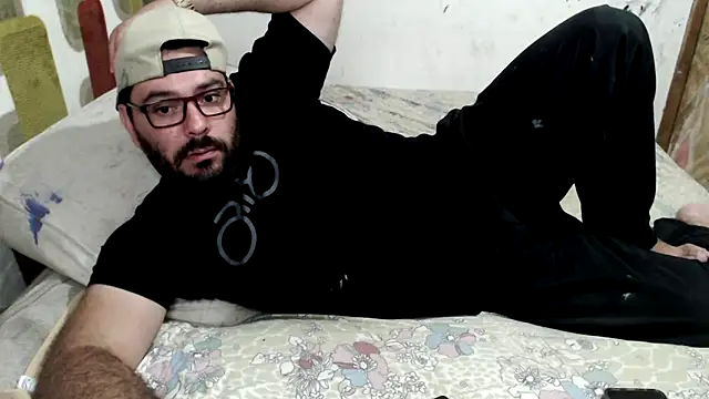 Snapshot of lucasprloco chatting on December 14, 2024, 2:12 am lucasprloco online show from December 14, 2024, 2:12 am