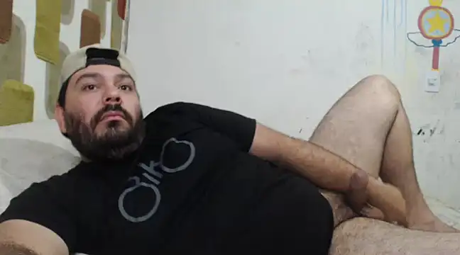 Snapshot of lucasprloco chatting on December 18, 2024, 2:53 am lucasprloco online show from December 18, 2024, 2:53 am