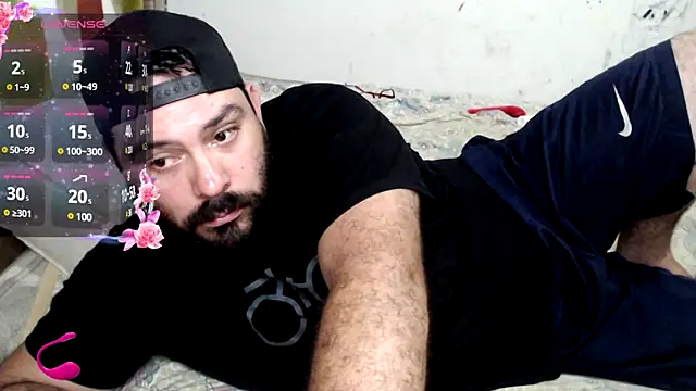 Snapshot of lucasprloco chatting on January 18, 2025, 6:43 pm lucasprloco online show from January 18, 2025, 6:43 pm