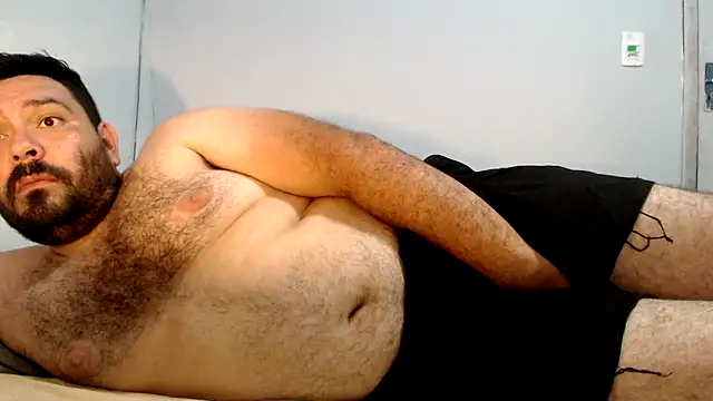 Snapshot of lucasprloco chatting on February 14, 2025, 5:36 pm lucasprloco online show from February 14, 2025, 5:36 pm