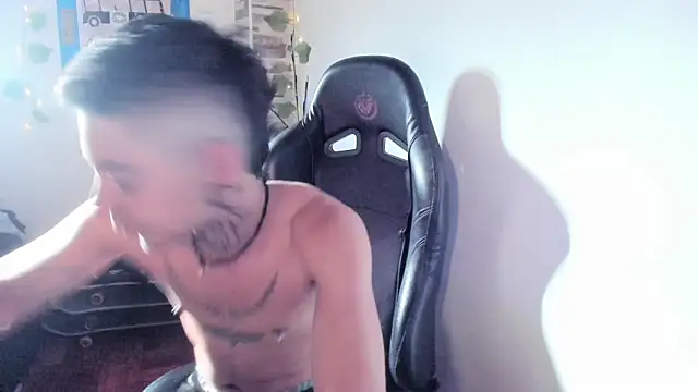 Snapshot of saad_man chatting on December 14, 2025, 9:19 pm saad man online show from December 14, 2025, 9:19 pm