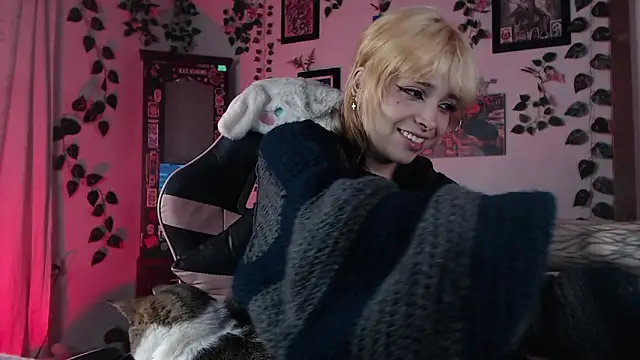 MaryJannes online show from February 10, 2025, 1:03 am